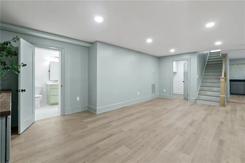 4103 Statewood Road Ne, Atlanta, Georgia 30342, 4 Bedrooms Bedrooms, ,3 BathroomsBathrooms,Residential,For Sale,4103 Statewood Road Ne,7605683