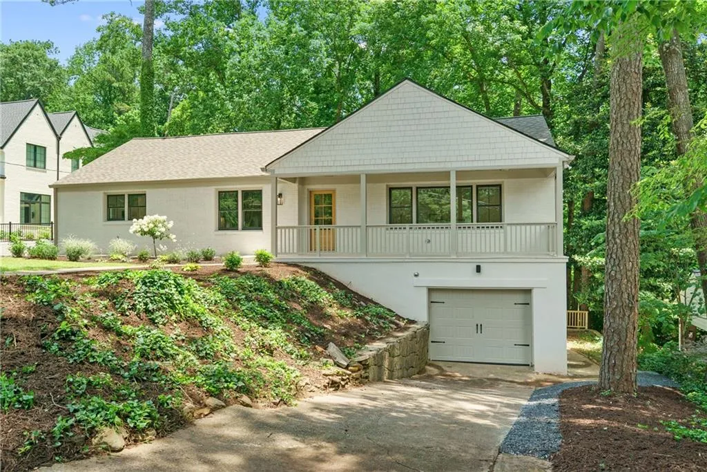 4103 Statewood Road Ne, Atlanta, Georgia 30342, 4 Bedrooms Bedrooms, ,3 BathroomsBathrooms,Residential,For Sale,4103 Statewood Road Ne,7605683