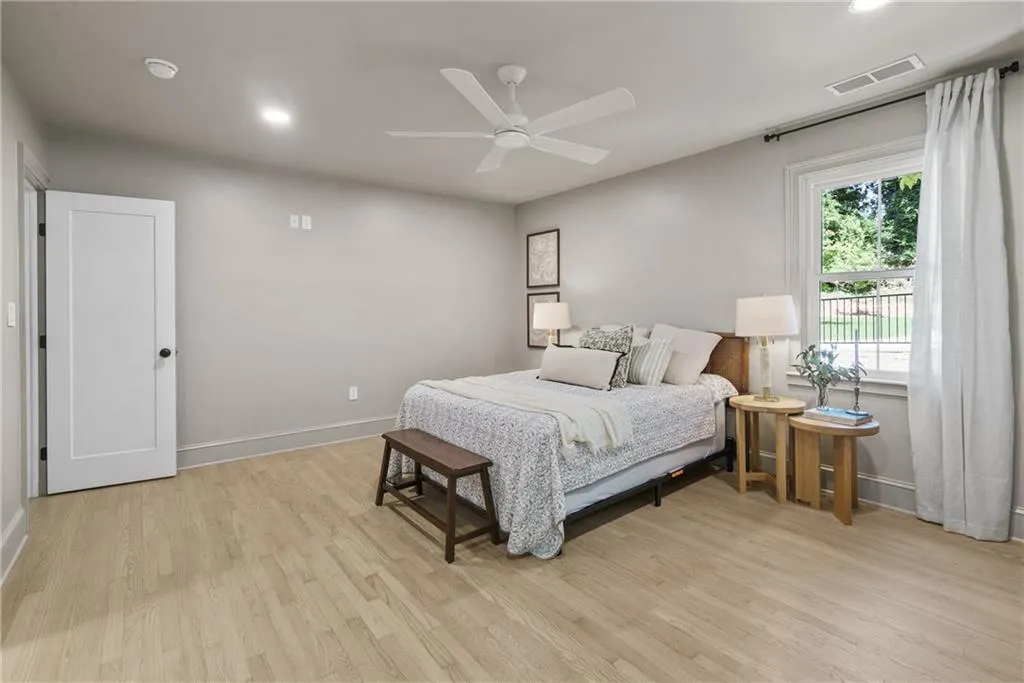 4103 Statewood Road Ne, Atlanta, Georgia 30342, 4 Bedrooms Bedrooms, ,3 BathroomsBathrooms,Residential,For Sale,4103 Statewood Road Ne,7605683