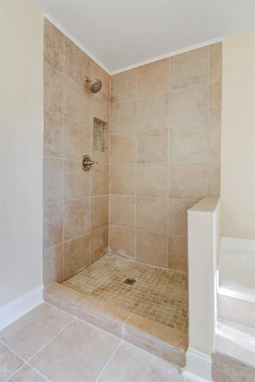 200 Zeblin Road, Sandy Springs, Georgia 30342, 5 Bedrooms Bedrooms, ,2 BathroomsBathrooms,Residential,Sold,200 Zeblin Road,6535147