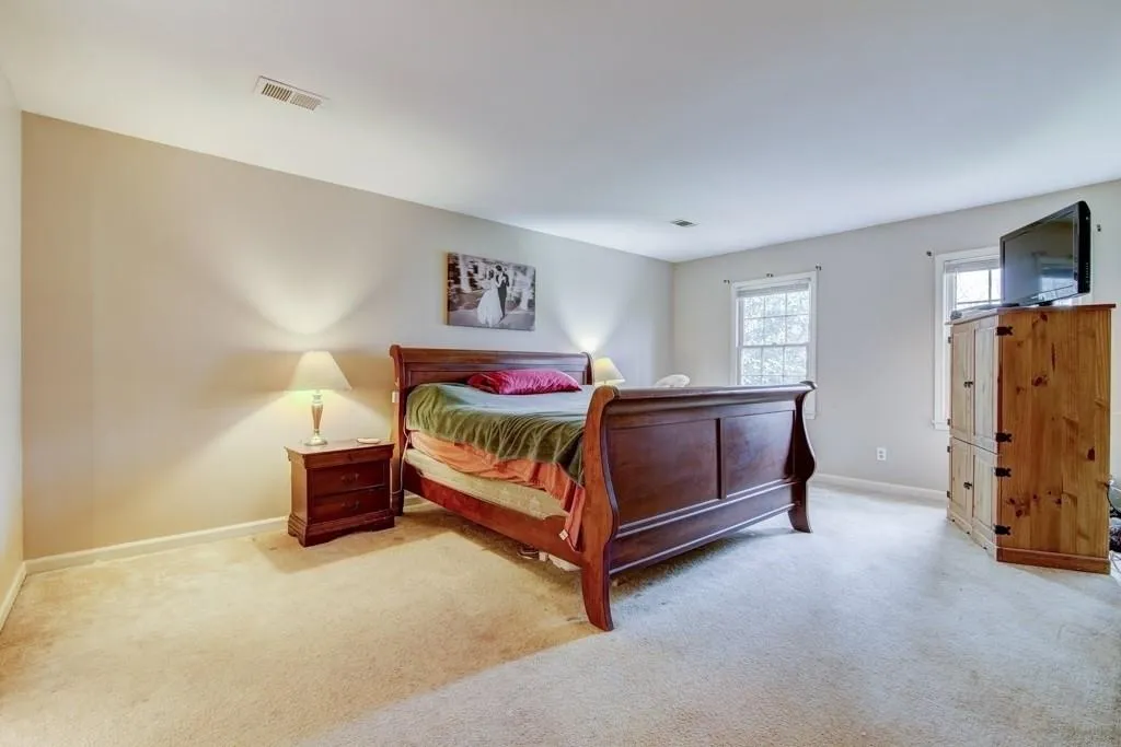 200 Zeblin Road, Sandy Springs, Georgia 30342, 5 Bedrooms Bedrooms, ,2 BathroomsBathrooms,Residential,Sold,200 Zeblin Road,6535147