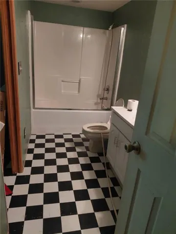 1170