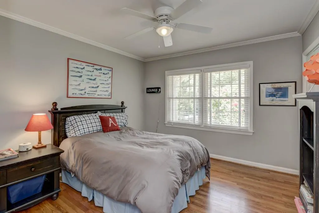 775 Starlight Drive, Atlanta, Georgia 30342, 3 Bedrooms Bedrooms, ,2 BathroomsBathrooms,Residential,Sold,775 Starlight Drive,5879340