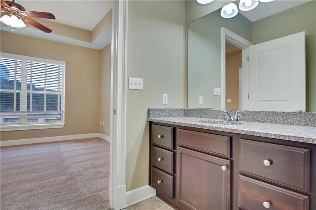 200 River Vista Drive Unit 706, Atlanta, Georgia 30339, 1 Bedroom Bedrooms, ,1 BathroomBathrooms,Residential,Sold,200 River Vista Drive Unit 706,6847381