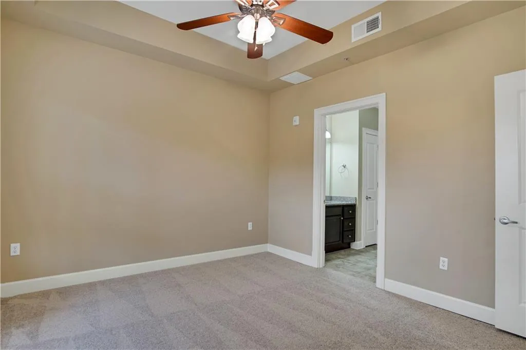 200 River Vista Drive Unit 706, Atlanta, Georgia 30339, 1 Bedroom Bedrooms, ,1 BathroomBathrooms,Residential,Sold,200 River Vista Drive Unit 706,6847381