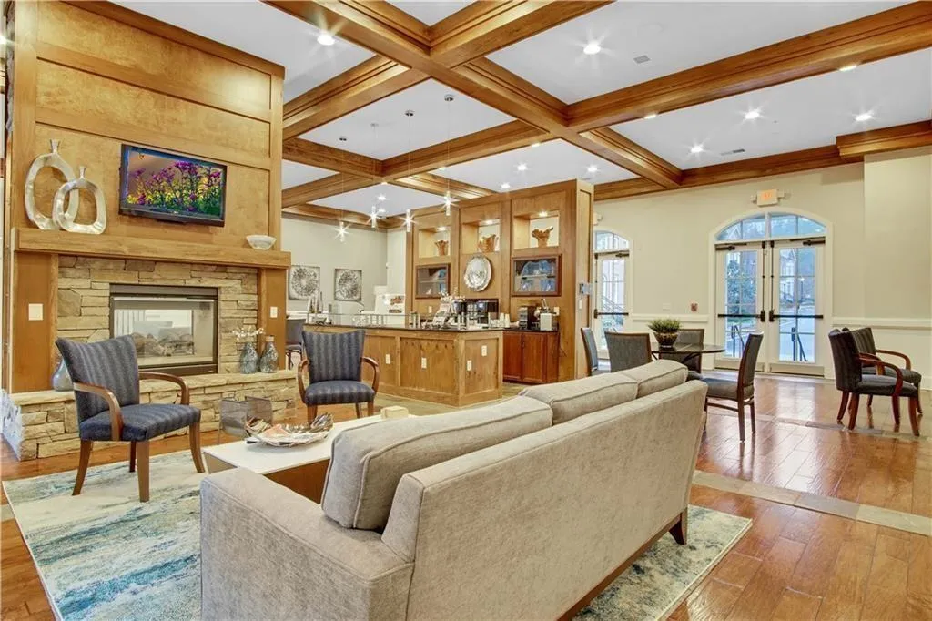 200 River Vista Drive Unit 706, Atlanta, Georgia 30339, 1 Bedroom Bedrooms, ,1 BathroomBathrooms,Residential,Sold,200 River Vista Drive Unit 706,6847381