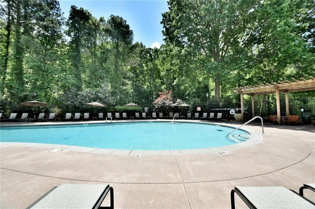 200 River Vista Drive Unit 706, Atlanta, Georgia 30339, 1 Bedroom Bedrooms, ,1 BathroomBathrooms,Residential,Sold,200 River Vista Drive Unit 706,6847381