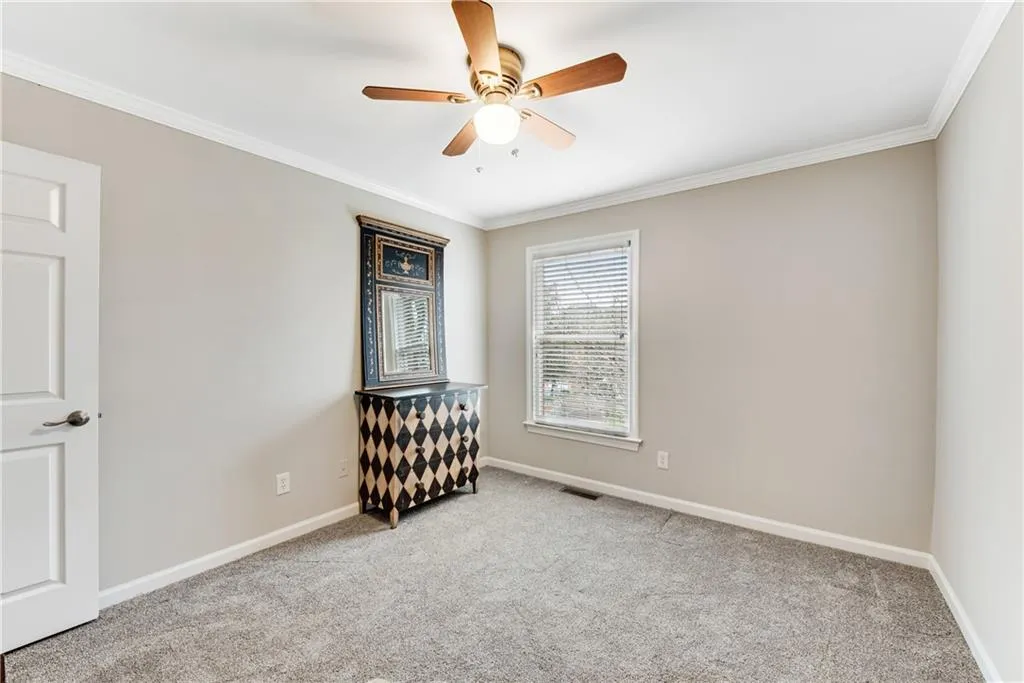 7500 Roswell Road Unit 125, Sandy Springs, Georgia 30350, 3 Bedrooms Bedrooms, ,2 BathroomsBathrooms,Residential,Sold,7500 Roswell Road Unit 125,7015085