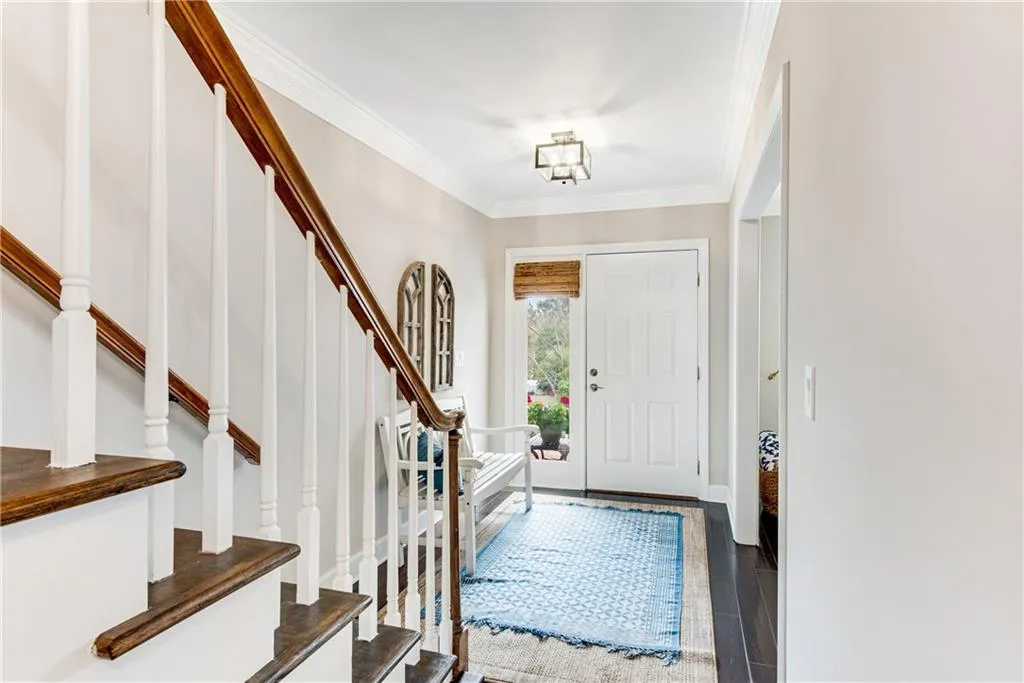7500 Roswell Road Unit 125, Sandy Springs, Georgia 30350, 3 Bedrooms Bedrooms, ,2 BathroomsBathrooms,Residential,Sold,7500 Roswell Road Unit 125,7015085