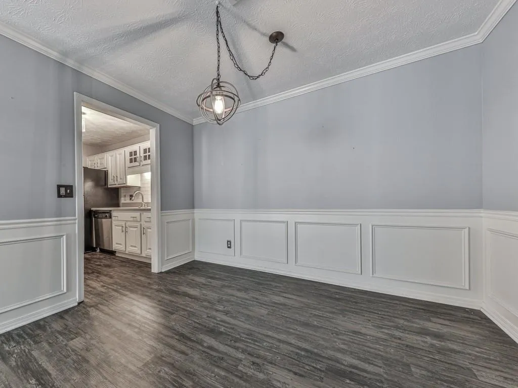 1604 Gettysburg Place, Sandy Springs, Georgia 30350, 2 Bedrooms Bedrooms, ,2 BathroomsBathrooms,Residential,Sold,1604 Gettysburg Place,6801333