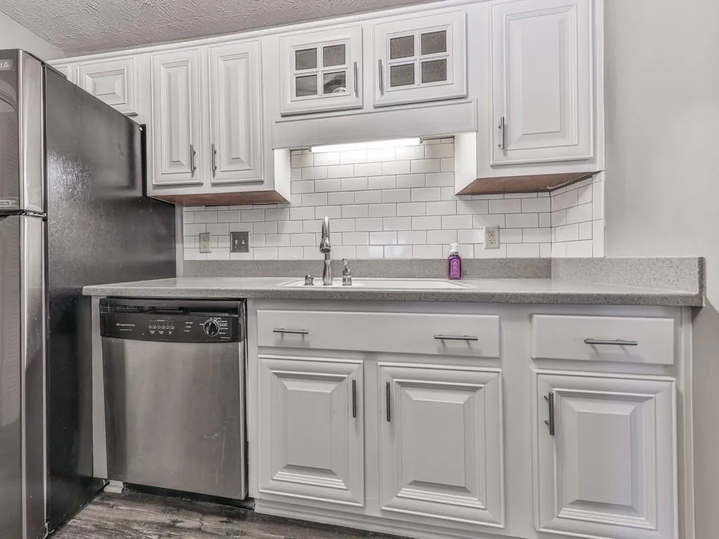 1604 Gettysburg Place, Sandy Springs, Georgia 30350, 2 Bedrooms Bedrooms, ,2 BathroomsBathrooms,Residential,Sold,1604 Gettysburg Place,6801333