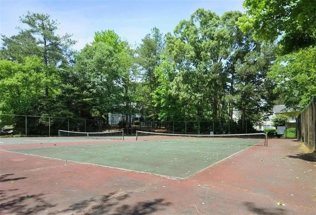 1604 Gettysburg Place, Sandy Springs, Georgia 30350, 2 Bedrooms Bedrooms, ,2 BathroomsBathrooms,Residential,Sold,1604 Gettysburg Place,6801333