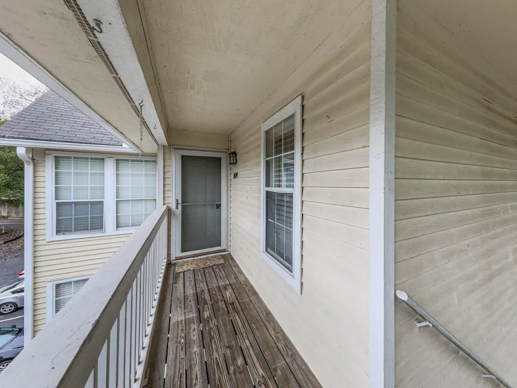 1604 Gettysburg Place, Sandy Springs, Georgia 30350, 2 Bedrooms Bedrooms, ,2 BathroomsBathrooms,Residential,Sold,1604 Gettysburg Place,6801333