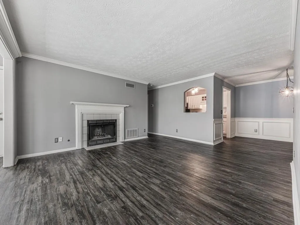 1604 Gettysburg Place, Sandy Springs, Georgia 30350, 2 Bedrooms Bedrooms, ,2 BathroomsBathrooms,Residential,Sold,1604 Gettysburg Place,6801333