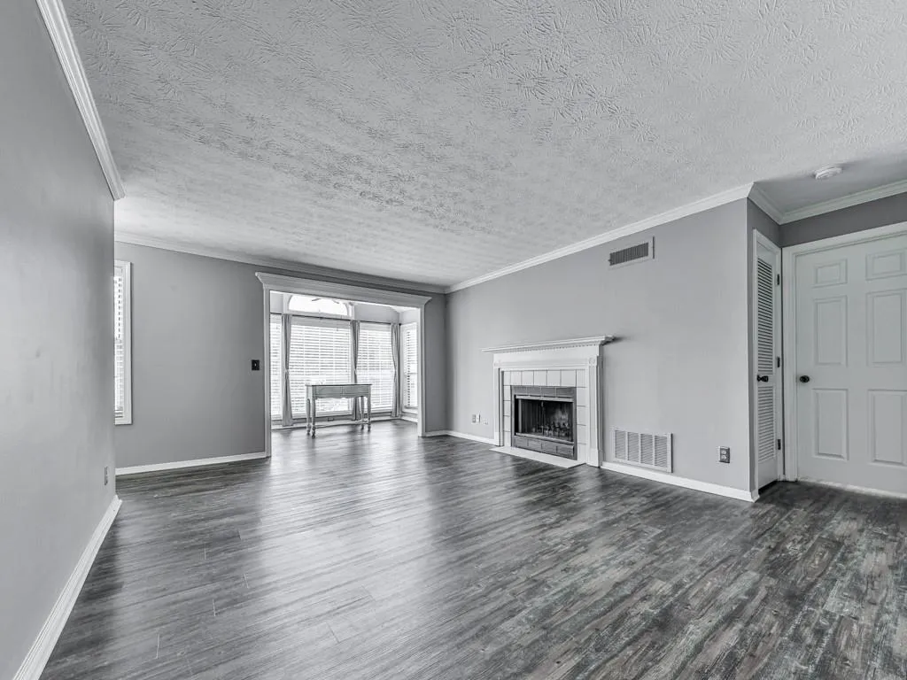 1604 Gettysburg Place, Sandy Springs, Georgia 30350, 2 Bedrooms Bedrooms, ,2 BathroomsBathrooms,Residential,Sold,1604 Gettysburg Place,6801333