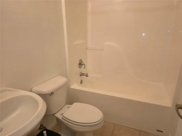 1170