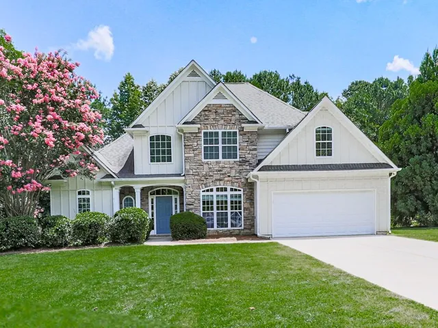 1429 Tamarack Lakes Drive, Powder Springs, Georgia 30127