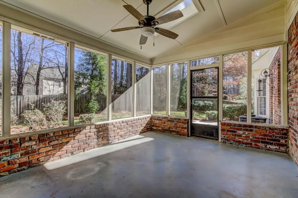 405 Spindle Court, Sandy Springs, Georgia 30350, 4 Bedrooms Bedrooms, ,3 BathroomsBathrooms,Residential,Sold,405 Spindle Court,6118206