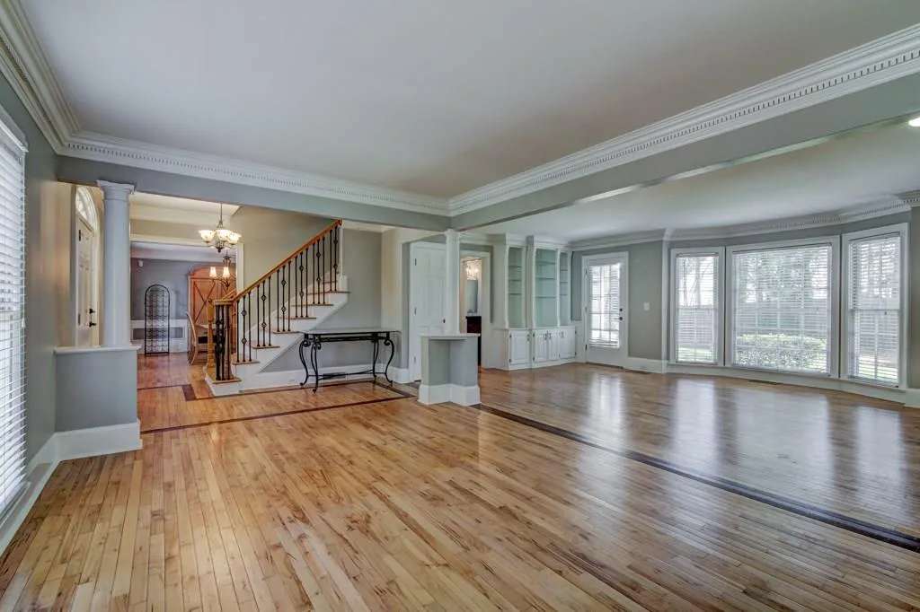 405 Spindle Court, Sandy Springs, Georgia 30350, 4 Bedrooms Bedrooms, ,3 BathroomsBathrooms,Residential,Sold,405 Spindle Court,6118206