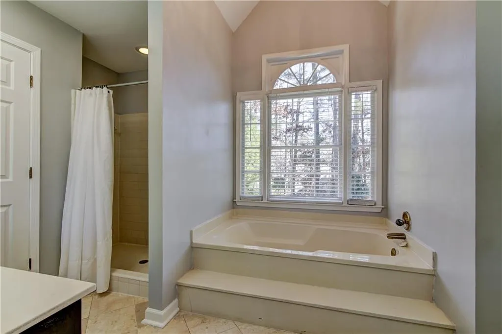 405 Spindle Court, Sandy Springs, Georgia 30350, 4 Bedrooms Bedrooms, ,3 BathroomsBathrooms,Residential,Sold,405 Spindle Court,6118206