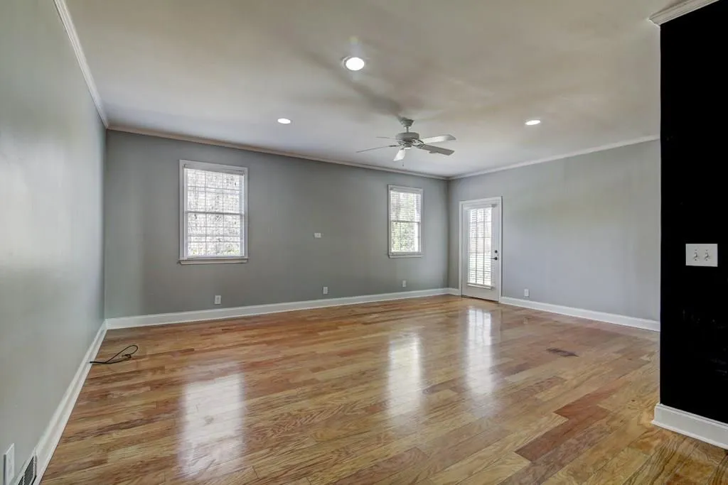 405 Spindle Court, Sandy Springs, Georgia 30350, 4 Bedrooms Bedrooms, ,3 BathroomsBathrooms,Residential,Sold,405 Spindle Court,6118206