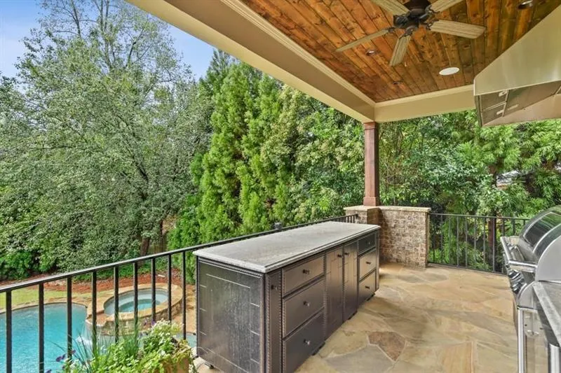 66 Mount Paran Road Nw, Atlanta, Georgia 30327, 6 Bedrooms Bedrooms, ,6 BathroomsBathrooms,Residential,Sold,66 Mount Paran Road Nw,6646745