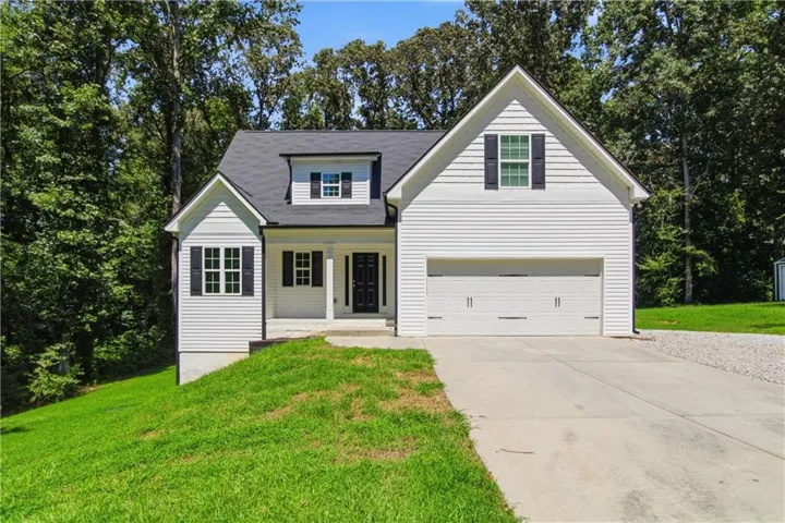 522 Mountain Creek Drive, Maysville, Georgia 30558