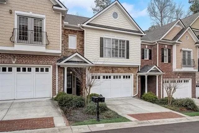 5492 Glenridge Drive Unit 512, Atlanta, Georgia 30342, 4 Bedrooms Bedrooms, ,3 BathroomsBathrooms,Residential,Sold,5492 Glenridge Drive Unit 512,6825560