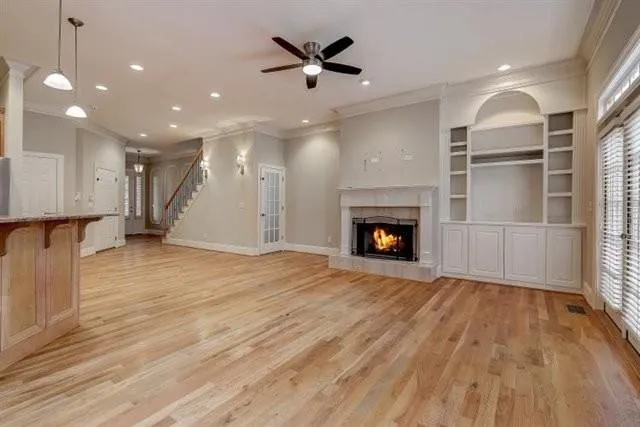 5492 Glenridge Drive Unit 512, Atlanta, Georgia 30342, 4 Bedrooms Bedrooms, ,3 BathroomsBathrooms,Residential,Sold,5492 Glenridge Drive Unit 512,6825560