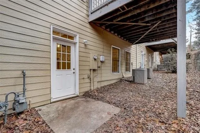 5492 Glenridge Drive Unit 512, Atlanta, Georgia 30342, 4 Bedrooms Bedrooms, ,3 BathroomsBathrooms,Residential,Sold,5492 Glenridge Drive Unit 512,6825560