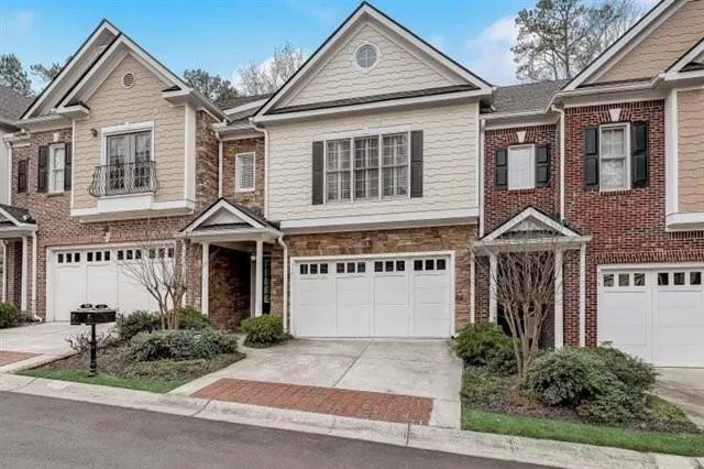 5492 Glenridge Drive Unit 512, Atlanta, Georgia 30342, 4 Bedrooms Bedrooms, ,3 BathroomsBathrooms,Residential,Sold,5492 Glenridge Drive Unit 512,6825560