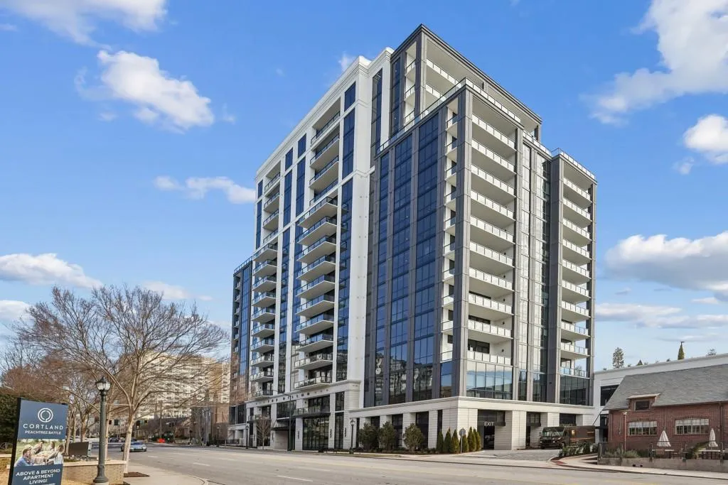 2425 Peachtree Road Ne Unit 701, Atlanta, Georgia 30305, 3 Bedrooms Bedrooms, ,3 BathroomsBathrooms,Residential,For Sale,2425 Peachtree Road Ne Unit 701,7508640