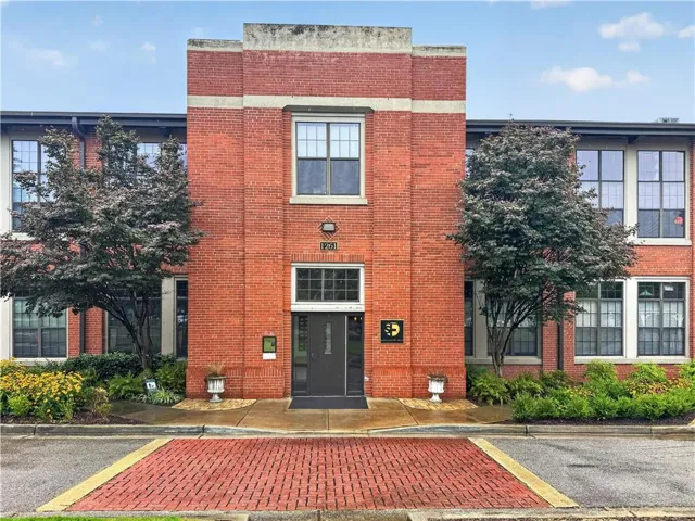 1261 Caroline Street Ne Unit 110, Atlanta, Georgia 30307