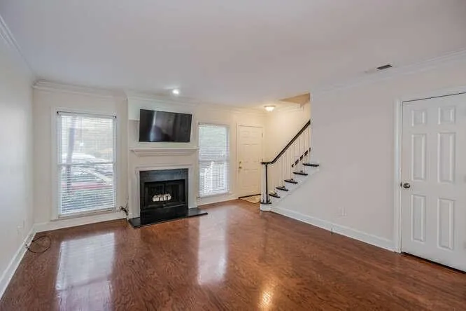 7500 Roswell Road Unit 72, Sandy Springs, Georgia 30350, 2 Bedrooms Bedrooms, ,2 BathroomsBathrooms,Residential,Sold,7500 Roswell Road Unit 72,7018704