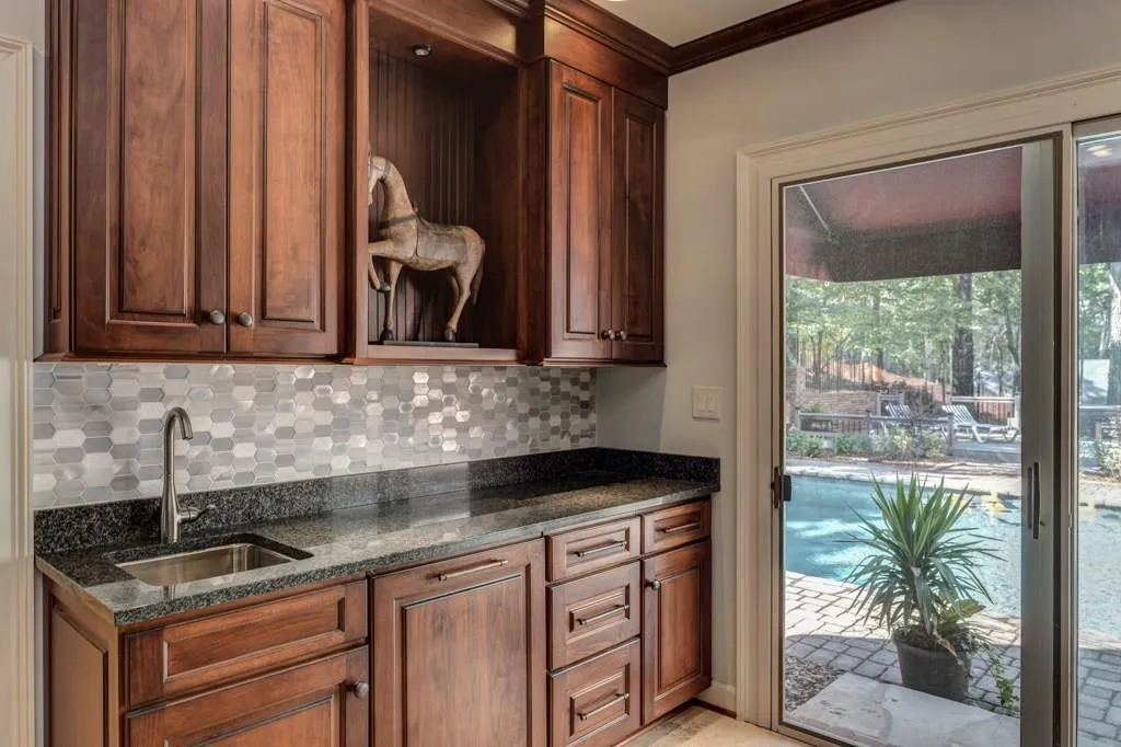 1905 Spalding Drive, Sandy Springs, Georgia 30350, 6 Bedrooms Bedrooms, ,5 BathroomsBathrooms,Residential,Sold,1905 Spalding Drive,6551480