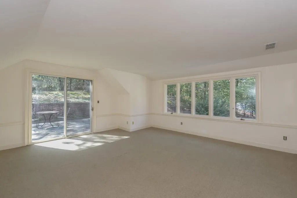 1905 Spalding Drive, Sandy Springs, Georgia 30350, 6 Bedrooms Bedrooms, ,5 BathroomsBathrooms,Residential,Sold,1905 Spalding Drive,6551480