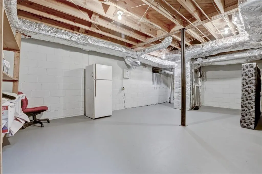 1175 Old Woodbine Road, Sandy Springs, Georgia 30319, 4 Bedrooms Bedrooms, ,3 BathroomsBathrooms,Residential,Sold,1175 Old Woodbine Road,5901975