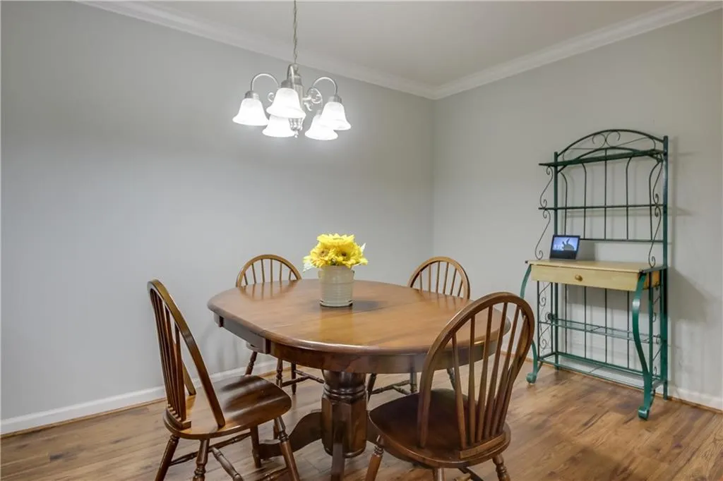 1703 Brighton Point, Atlanta, Georgia 30328, 3 Bedrooms Bedrooms, ,2 BathroomsBathrooms,Residential,Sold,1703 Brighton Point,6902492