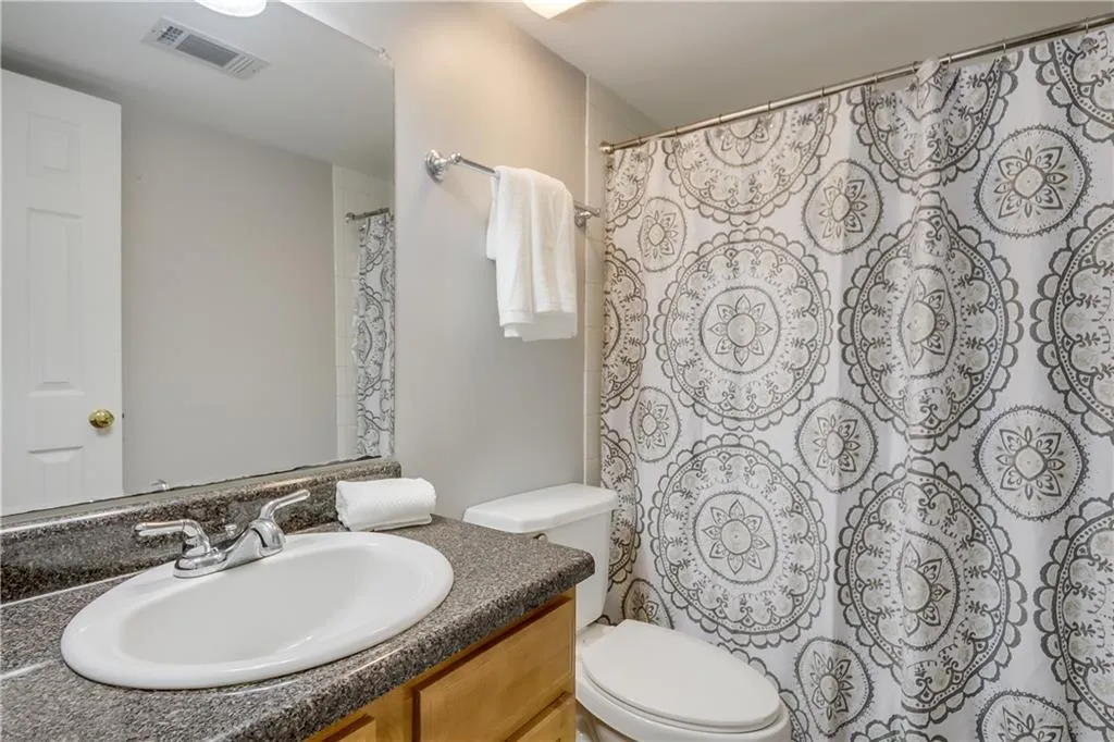 1703 Brighton Point, Atlanta, Georgia 30328, 3 Bedrooms Bedrooms, ,2 BathroomsBathrooms,Residential,Sold,1703 Brighton Point,6902492