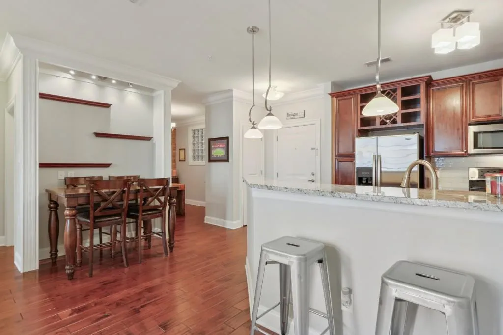 901 Abernathy Road Ne Unit 4040, Sandy Springs, Georgia 30328, 2 Bedrooms Bedrooms, ,2 BathroomsBathrooms,Residential,Sold,901 Abernathy Road Ne Unit 4040,6969289