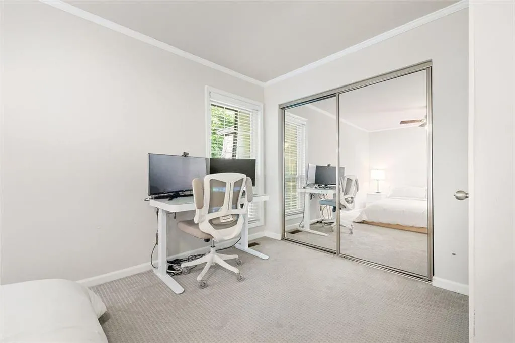 5170 Chemin De Vie Ne, Sandy Springs, Georgia 30342, 2 Bedrooms Bedrooms, ,2 BathroomsBathrooms,Residential,For Sale,5170 Chemin De Vie Ne,7595201