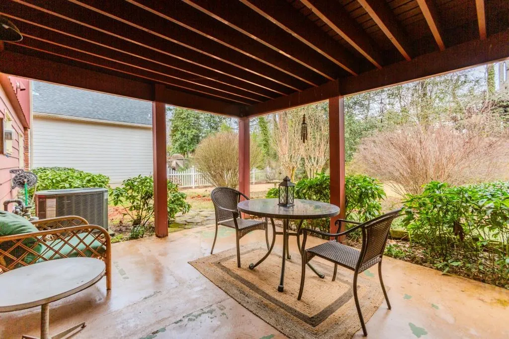 42 West Belle Isle Road Ne, Atlanta, Georgia 30342, 4 Bedrooms Bedrooms, ,2 BathroomsBathrooms,Residential,Sold,42 West Belle Isle Road Ne,7521279