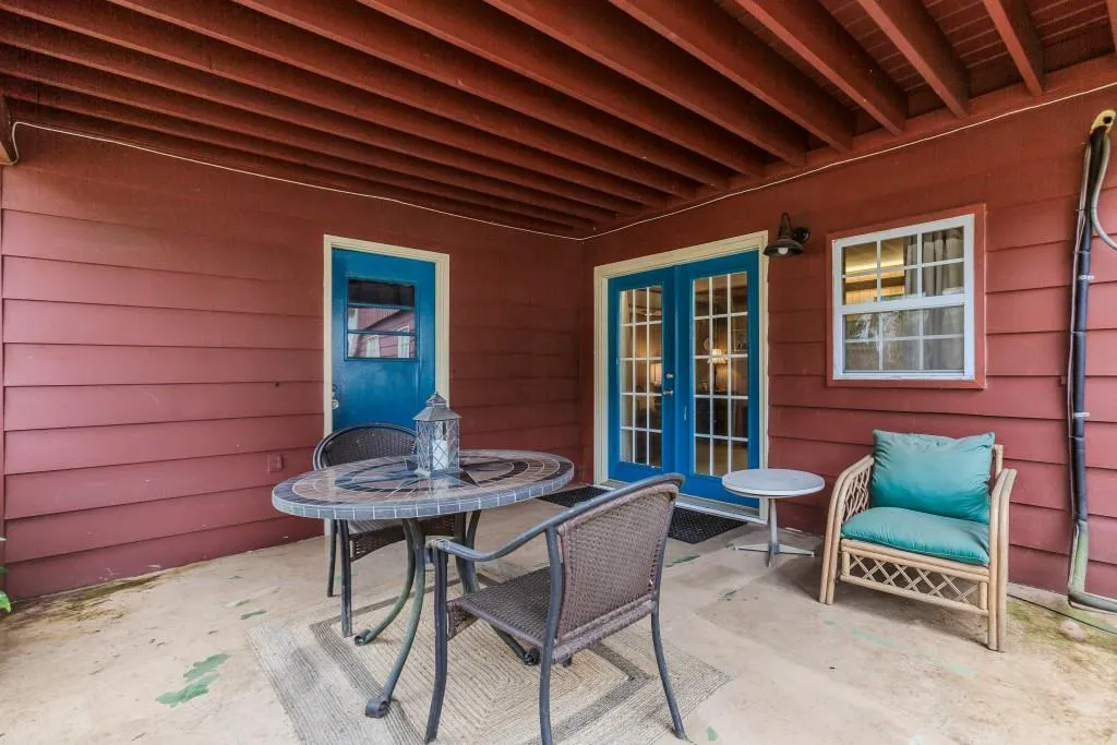 42 West Belle Isle Road Ne, Atlanta, Georgia 30342, 4 Bedrooms Bedrooms, ,2 BathroomsBathrooms,Residential,Sold,42 West Belle Isle Road Ne,7521279