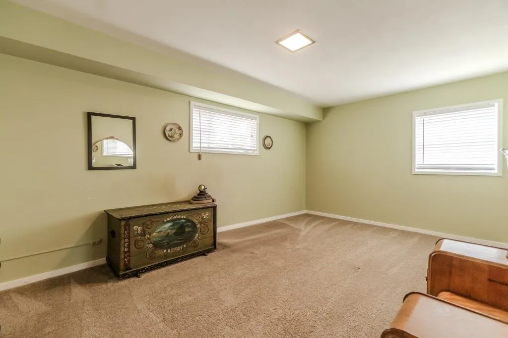 42 West Belle Isle Road Ne, Atlanta, Georgia 30342, 4 Bedrooms Bedrooms, ,2 BathroomsBathrooms,Residential,Sold,42 West Belle Isle Road Ne,7521279