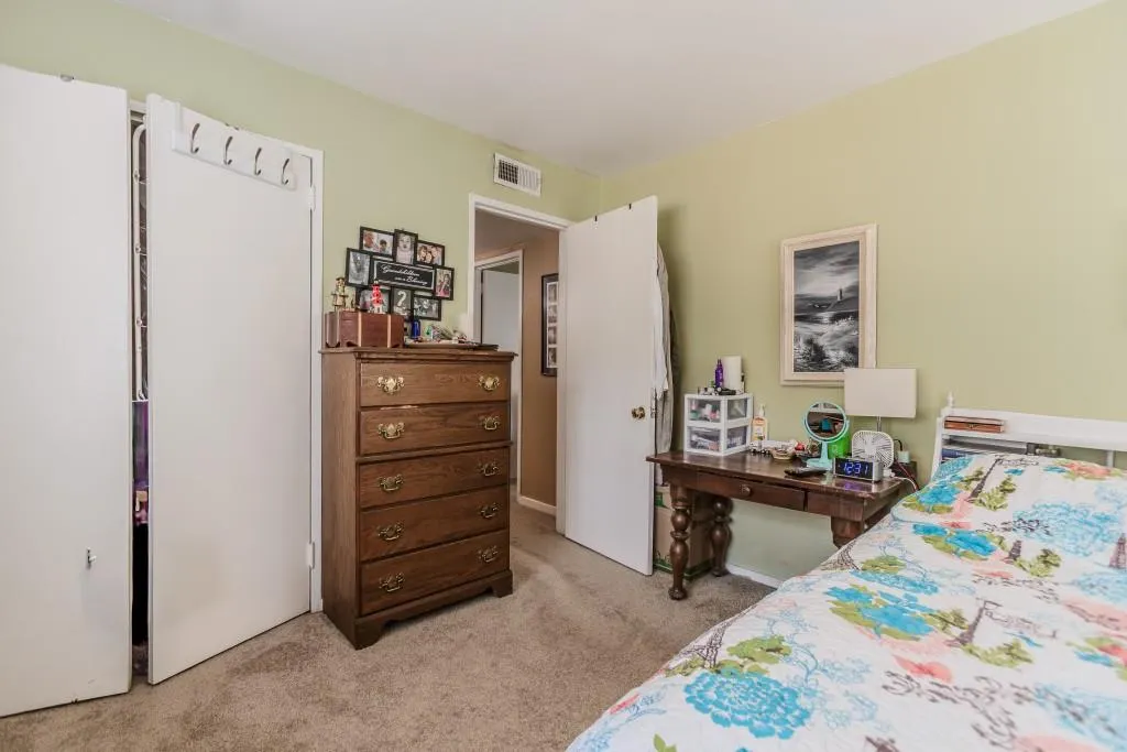 42 West Belle Isle Road Ne, Atlanta, Georgia 30342, 4 Bedrooms Bedrooms, ,2 BathroomsBathrooms,Residential,Sold,42 West Belle Isle Road Ne,7521279