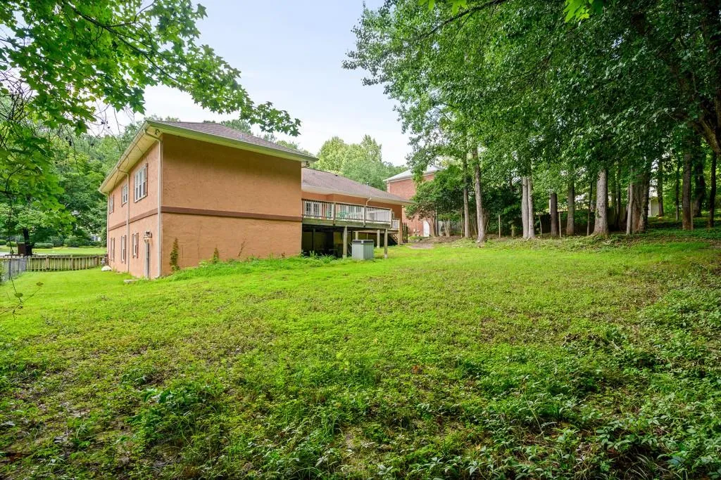 6980 Northgreen Drive, Sandy Springs, Georgia 30328, 3 Bedrooms Bedrooms, ,2 BathroomsBathrooms,Residential,Sold,6980 Northgreen Drive,6938520