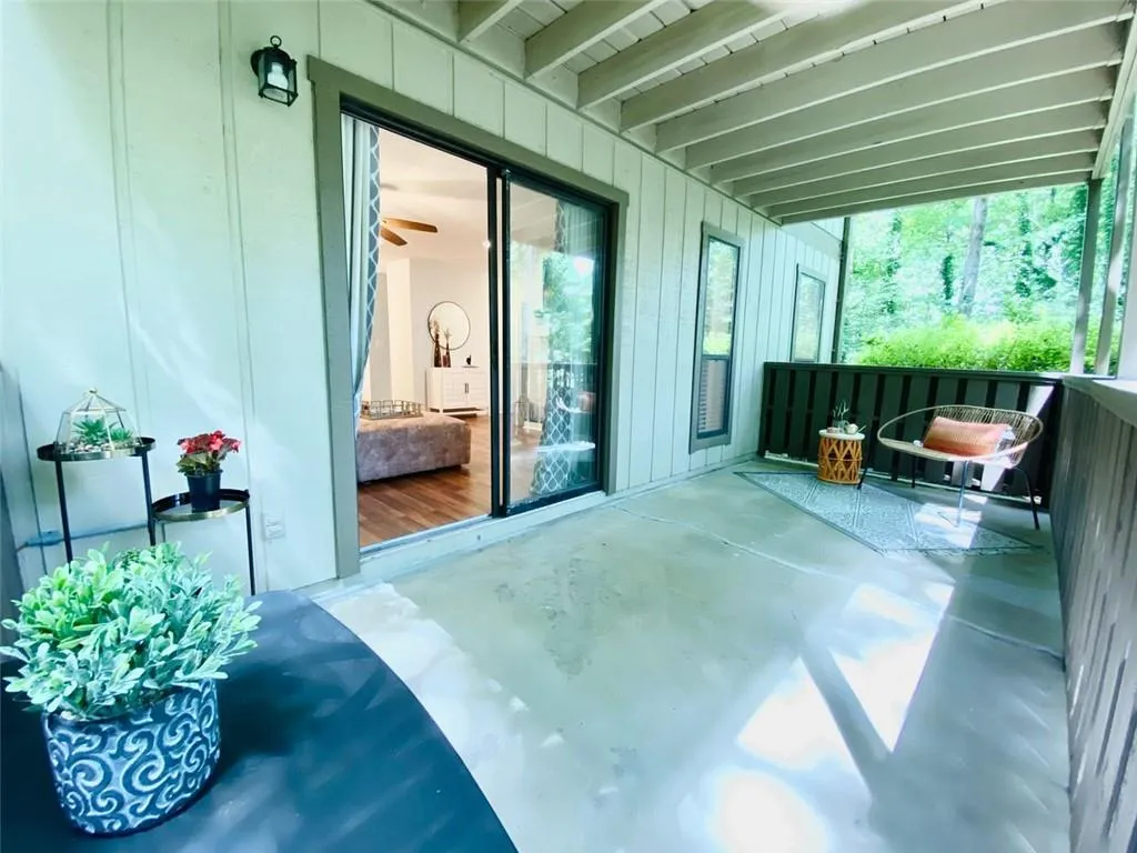 1205 Woodcliff Drive, Atlanta, Georgia 30350, 2 Bedrooms Bedrooms, ,2 BathroomsBathrooms,Residential,Sold,1205 Woodcliff Drive,7090450
