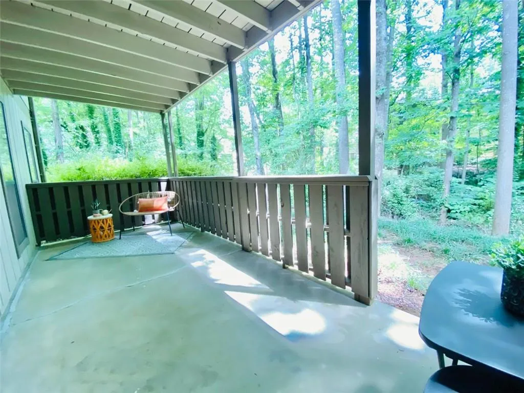 1205 Woodcliff Drive, Atlanta, Georgia 30350, 2 Bedrooms Bedrooms, ,2 BathroomsBathrooms,Residential,Sold,1205 Woodcliff Drive,7090450