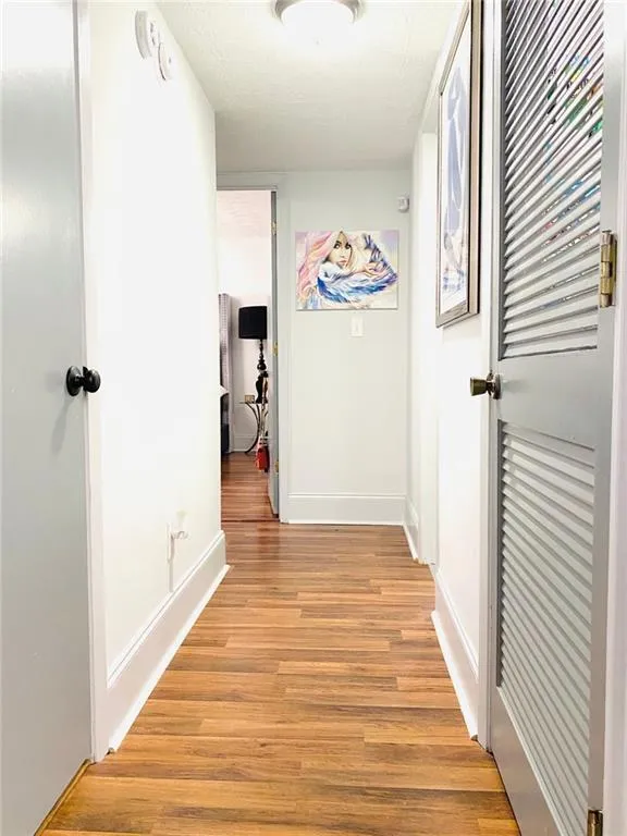 1205 Woodcliff Drive, Atlanta, Georgia 30350, 2 Bedrooms Bedrooms, ,2 BathroomsBathrooms,Residential,Sold,1205 Woodcliff Drive,7090450