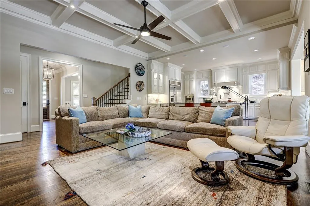 5815 Pine Brook Road, Sandy Springs, Georgia 30328, 6 Bedrooms Bedrooms, ,5 BathroomsBathrooms,Residential,Sold,5815 Pine Brook Road,6547007